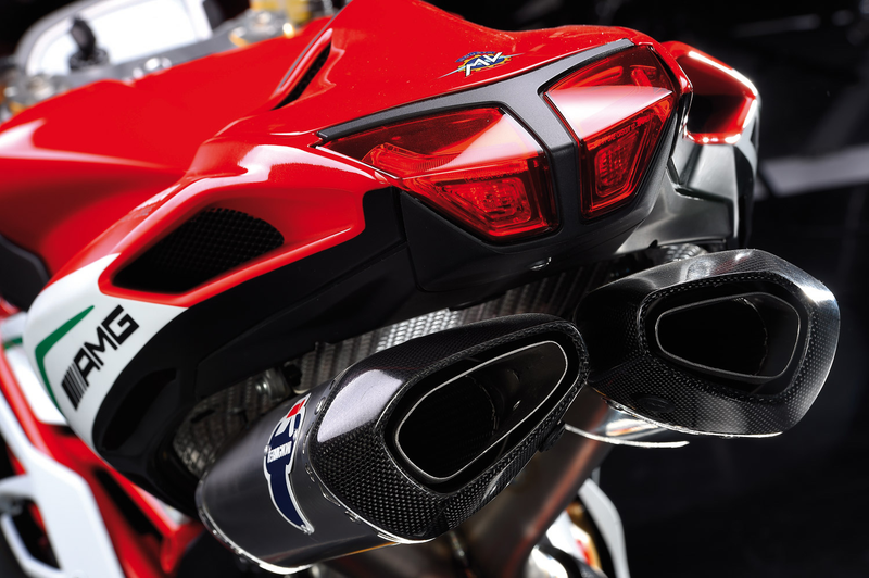 Illustration for article titled Limited-Edition MV Agusta F4 RC Superbike Lands With 212-HP, AMG Livery